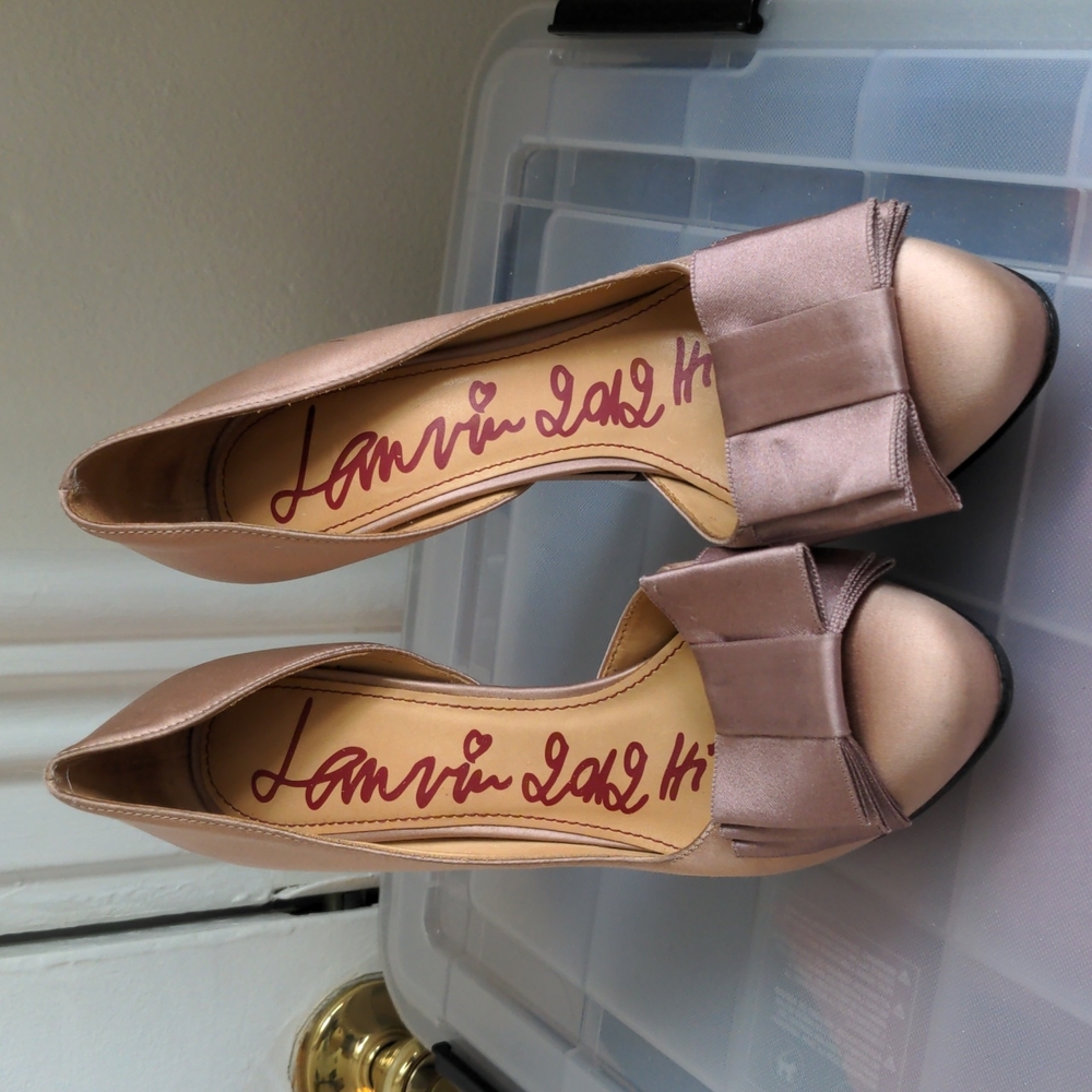 Lanvin 2012 blush satin bow pumps